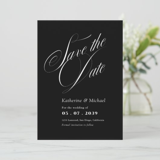 Romantisch Schrift Kalligrafie QR-code Huwelijk Save The Date (Staand voorkant)
