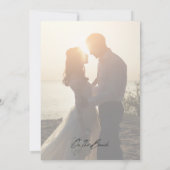 Romantisch strand op het strand 2 foto bruiloft kaart (Achterkant)