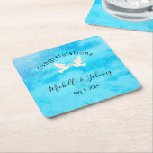 Romantisch - twee duiven met roze hart op blauw kartonnen onderzetters (Schuin)