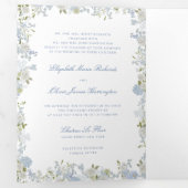 Romantisch Zacht Blauw Monogram Crest Bruiloft Drieluik Uitnodiging (Binnenzijde eerst)