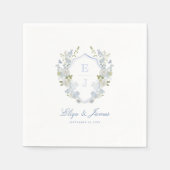 Romantisch Zacht Blauw Monogram Crest Bruiloft Servet (Voorkant)