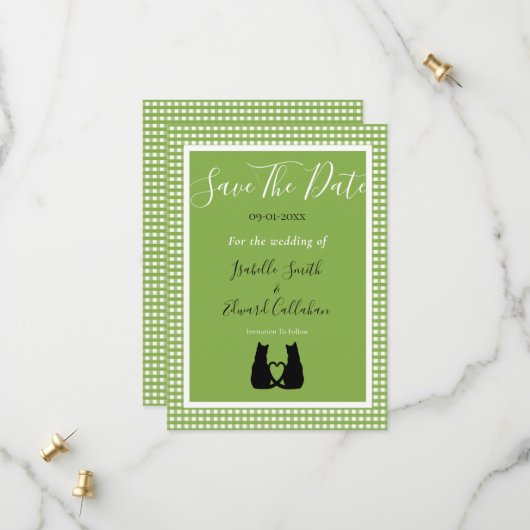 Romantisch zwart kattenkoppel groen geruit patroon save the date (Voorkant / Achterkant in situ)