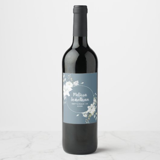 Romantische aquarel witte bloemen trouw custom wijn etiket (Voorkant)