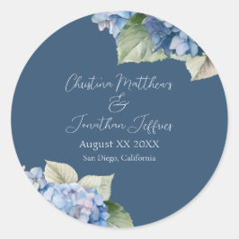 Romantische blauwe aquarel hortensia bloemen op ma ronde sticker