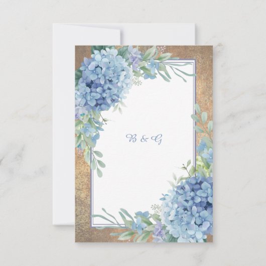Romantische Blauwe Hortensia Monogram bruiloft RSVP Kaartje (Achterkant)