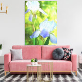 Romantische blauwe irissen canvas afdruk (Insitu (Woonkamer))