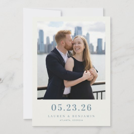Romantische Blauwe Stedelijke Foto Save The Date (Voorkant)