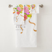 Romantische bloeiende tuinmonogram wit bad handdoek (Insitu)