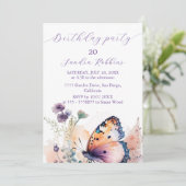 Romantische bloemen en vlinder Verjaardag Uitnodig Kaart (Staand voorkant)