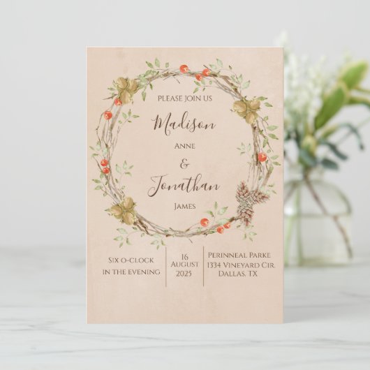 Romantische bloemenscript krans groen trouwfeest kaart (Staand voorkant)