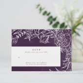 Romantische Bloemkrans Paarse QR Code Bruiloft RSVP Kaartje (Staand voorkant)