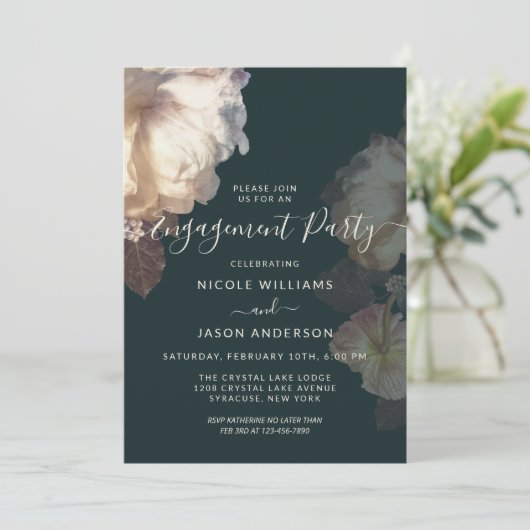 Romantische Blooms Floral Elegant Verlovingsfeest Kaart (Staand voorkant)