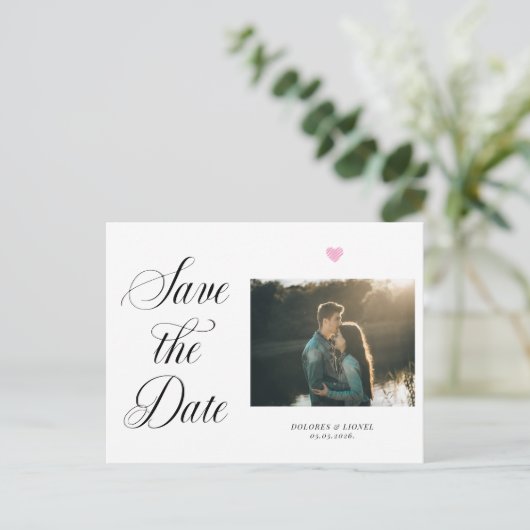 Romantische Blush Pink Heart Photo Bewaar de datum Briefkaart (Staand voorkant)
