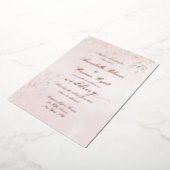 Romantische Blush Rozen Tuin 1 met Roos Gold Folie Uitnodiging (Gedraaid)