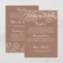 Romantische Boho Mocha Mousse Bloemen Trouwdetails Informatiekaartje