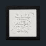 Romantische botanische poëzie kalligrafie cadeaudoosje<br><div class="desc">Het ontwerp is voorzien van een romantisch liefdesgedicht van de meester dichter Pablo Neruda in een whimsical calligraphy script omgeven door prachtige botanische floral geschetst. Ideale bruiloft,  huwelijksdag,  nieuw geschenk voor dat speciale paar.</div>