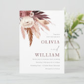 Romantische Bourgondië en Blush Boho Floral Bruilo Kaart (Staand voorkant)