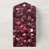 Romantische Bourgondische Glitzy Hearts Wedding All In One Uitnodiging (Buitenkant)