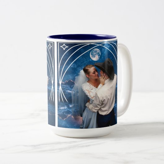 Romantische Bruid en Bruidegom Dans Mok- Trouwcade Tweekleurige Koffiemok (Voorkant rechts)