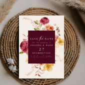 Romantische diepe burgundy bloemige save the date kaart