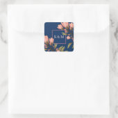 Romantische donkerblauwe en roze bloemvierkante st vierkante sticker (Tas)