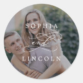 Romantische donkere foto overlay bruiloft envelop  ronde sticker (Voorkant)