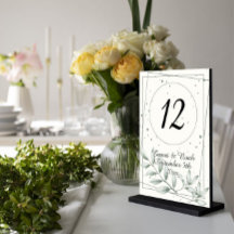 Romantische elegante groene stoffige bladeren