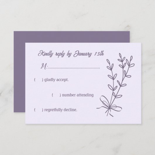 Romantische elegante mauve bloemenbruiloft RSVP kaartje (Voorkant / Achterkant)