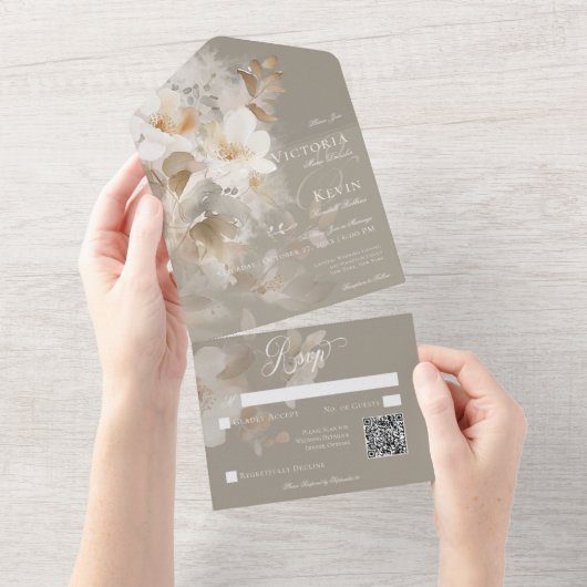 Romantische Etherische Neutrale Beige Bloemen QR C All In One Uitnodiging (Afscheurbaar)