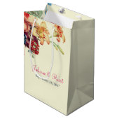 Romantische Floral Wedding Gift Bag Medium Cadeauzakje (Voorkant Gekanteld)