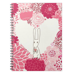 Romantische florale achtergrond met schattig konij notitieboek