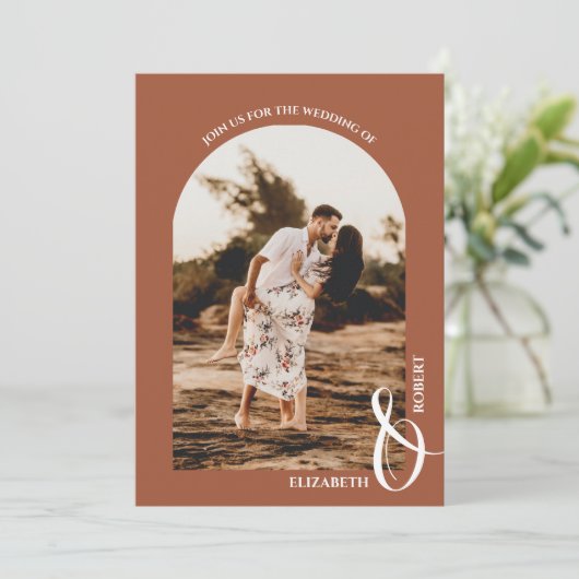 Romantische gebogen foto Terracotta bruiloft Kaart (Staand voorkant)