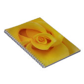 Romantische gele rozenblaadjes notitieboek (Rechterzijde)