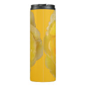 Romantische gele rozendruppels thermosbeker (Achterkant)