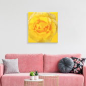 Romantische gele rozenwaterdruppels canvas afdruk (Insitu (Woonkamer))