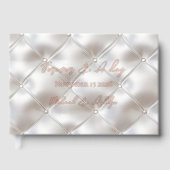 Romantische Glam White Faux Leather Wedding Gastenboek (Voorkant)