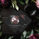 Romantische Gotische Waterverf Raven Floral Weddin Kartonnen Onderzetters<br><div class="desc">Deze gothic floral raven bruiloft ontwerp is voorzien van een eenvoudige, humeurige waterverf afbeelding van een raaf neergestreken op een boeket. Ideaal voor een romantische gothic bruiloft of een andere speciale gelegenheid. Het is prachtig geschikt voor een spookachtig thema evenement in de herfst of een uniek winterevenement in een casual...</div>