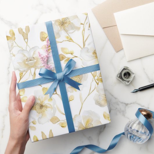 Romantische gouden witte bloem bruidsdouche cadeaupapier (Geschenken)