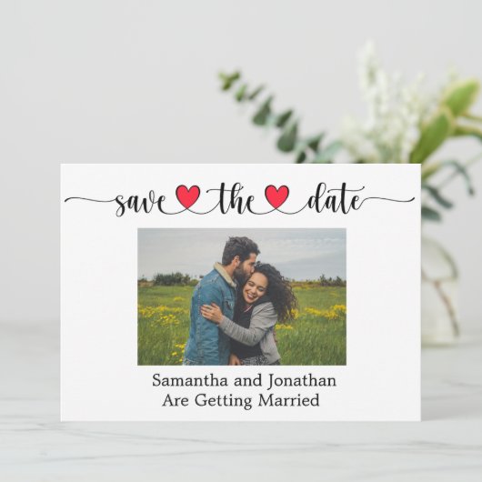 Romantische harten Typografie Save the Date Kaart (Staand voorkant)
