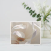 Romantische ivoor Magnolia Save the Date Aankondigingskaart (Staand voorkant)