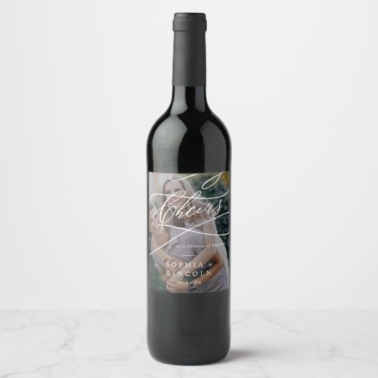 Romantische kalligrafie donkere foto overlay bruil wijn etiket (Voorkant)