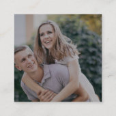 Romantische kalligrafie donkere foto QR-code RSVP Informatiekaartje (Achterkant)