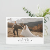 Romantische kalligrafie script foto bruiloft bedankkaart (Staand voorkant)