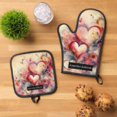 Romantische keuken: Abstracte harten Ovenwant & Pannenlap Set (Top down)