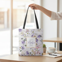 Romantische Landelijke Paarse Bloemenschuur Houten