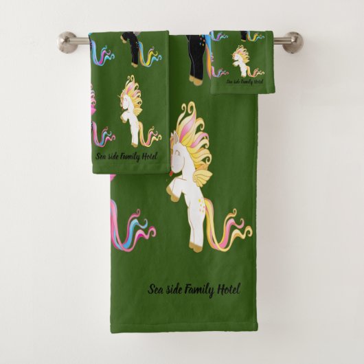 Romantische moderne Cute Unicorn monogram b Bad Handdoek (Insitu)