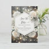 Romantische moderne witte rozen bruiloft save the date (Staand voorkant)