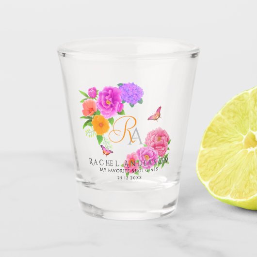 Romantische Monogram Pioenrozen Tuin  Shot Glas (Voorkant)