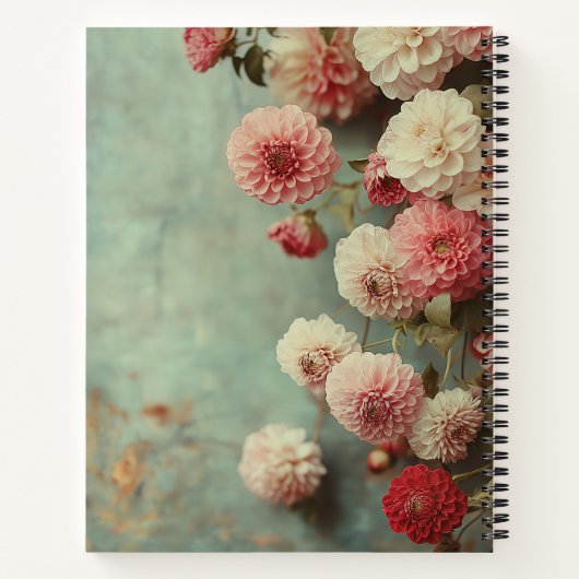 Romantische Nostalgische Dahlien Notitieboek (Achterkant)