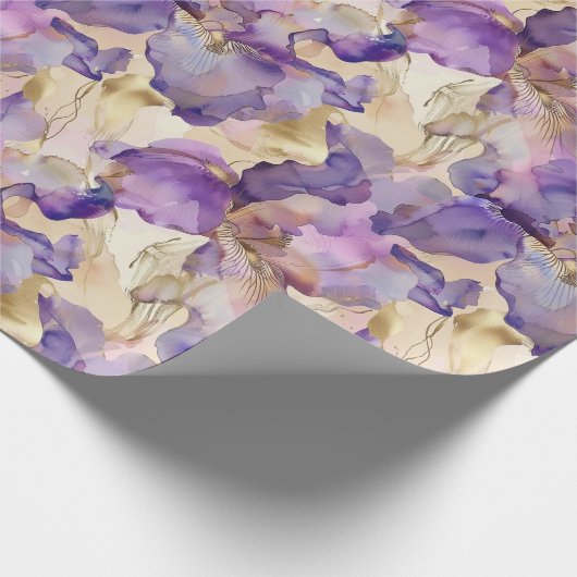 Romantische Paarse Gouden Iris Bloemige Bruiloft Cadeaupapier (Hoek)